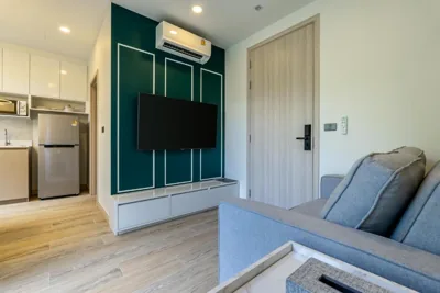 Habitación doble con balcón — Palmetto Park Residence